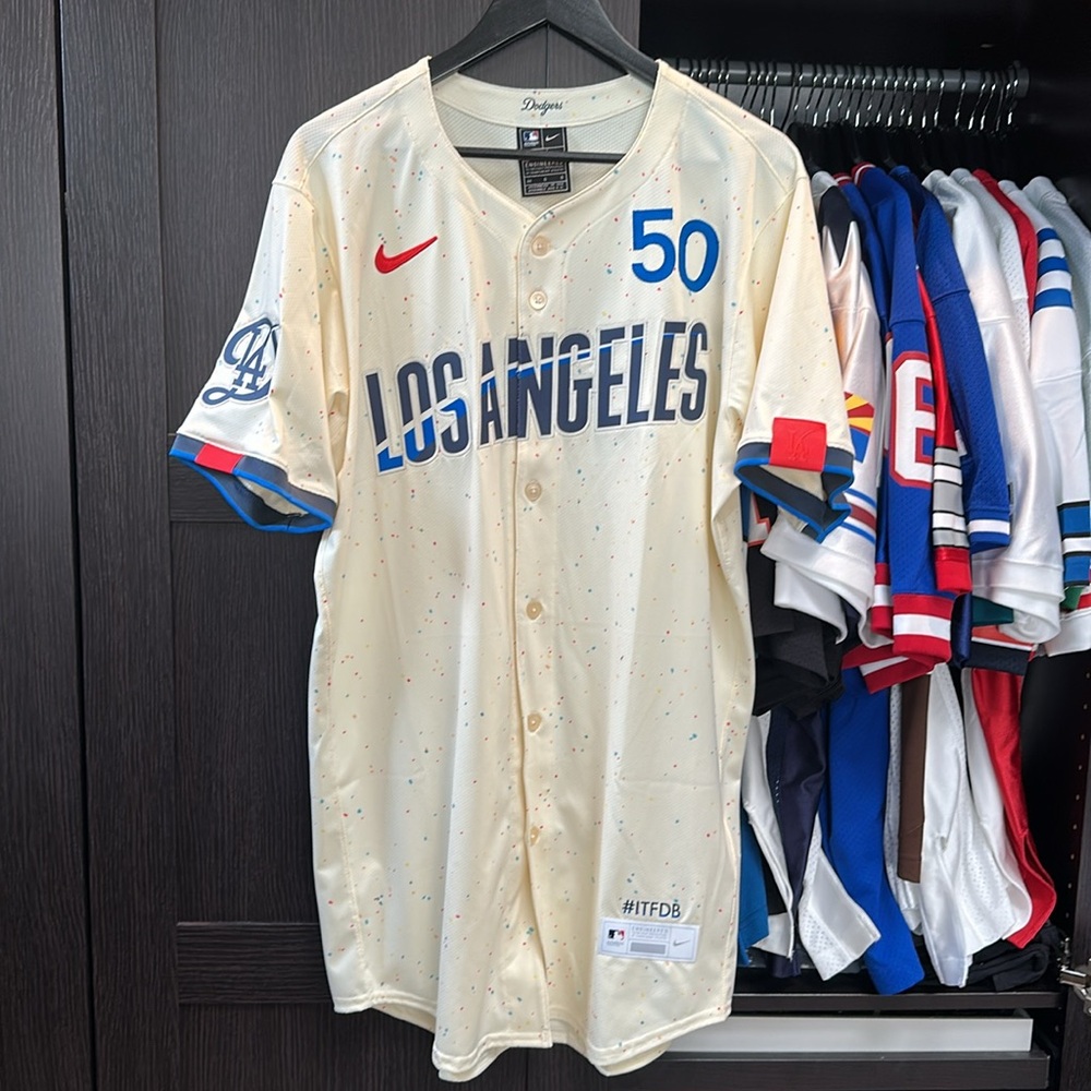 Los Angeles Dodgers Mookie Betts Nike Cream City Connect Elite Jersey - 44/L